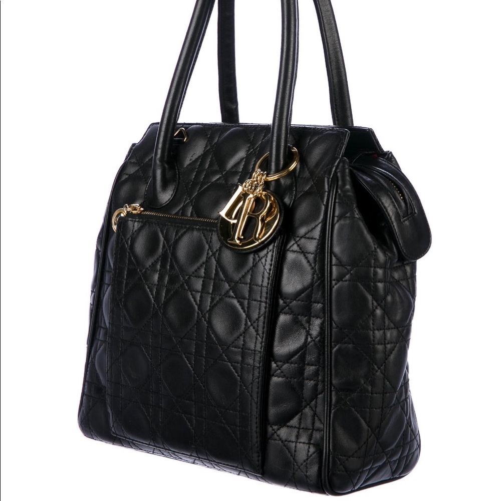 Christian Dior leather Cannage Handlebag
